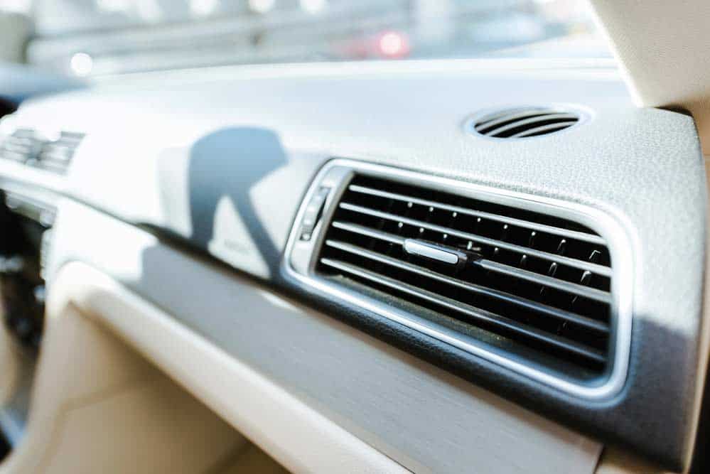 Read more about the article Auto Klimaanlage reparieren
